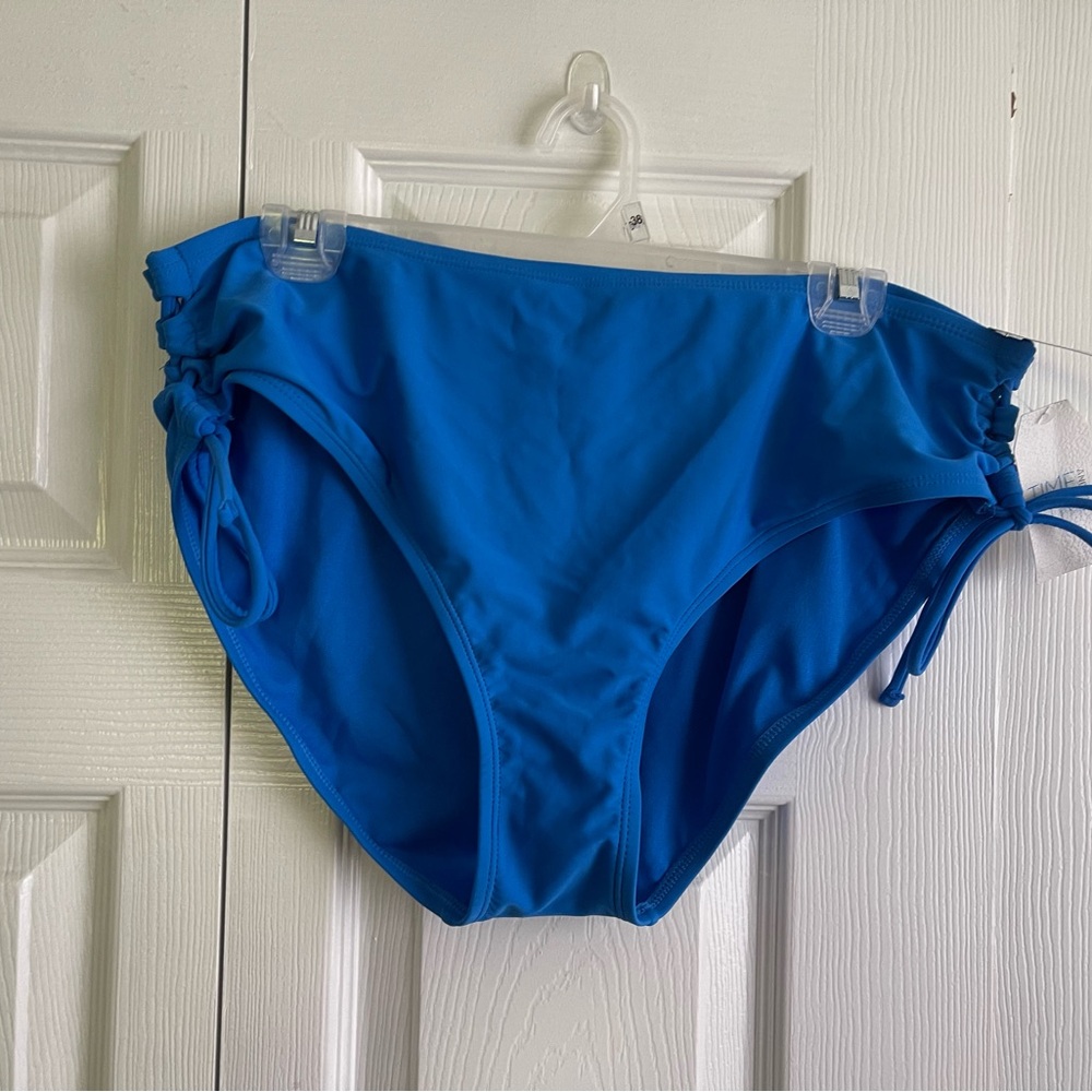 Time and tru bathing suit bottoms